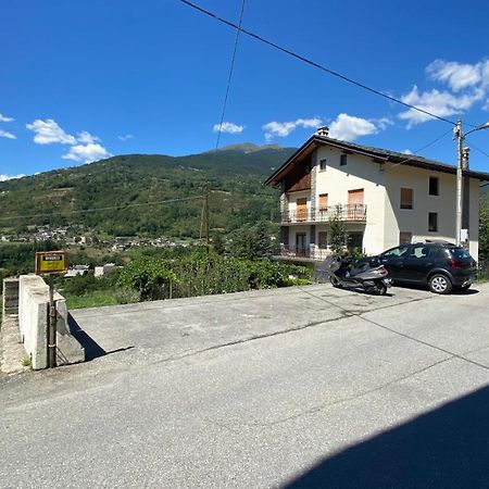 Apartamento Grenier Du Coeur Aosta Exterior foto