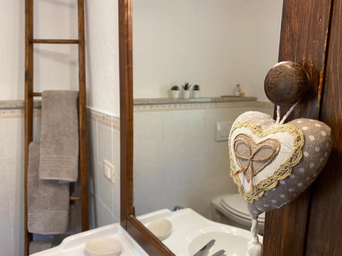 Apartamento Grenier Du Coeur Aosta Exterior foto