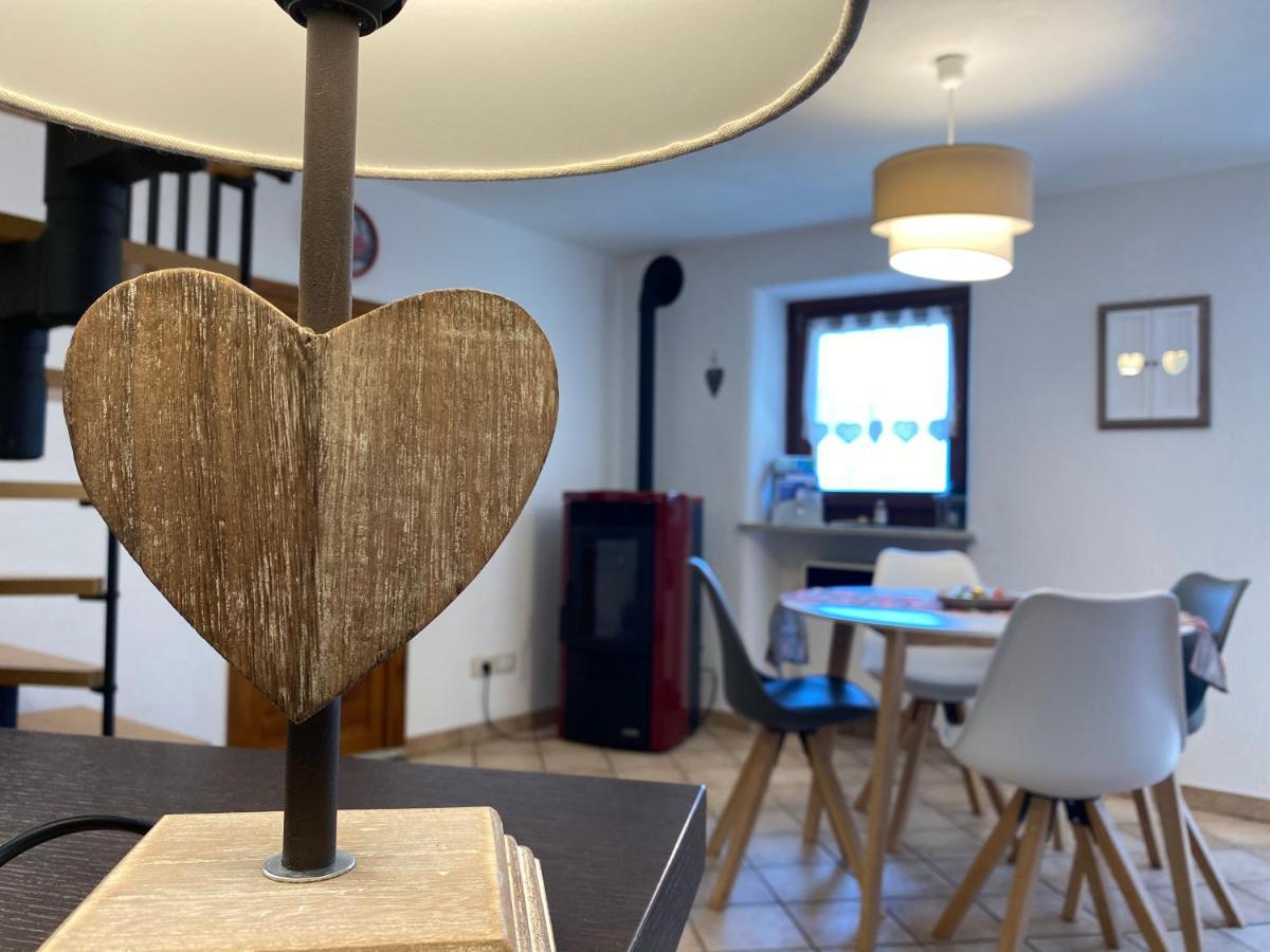Apartamento Grenier Du Coeur Aosta Exterior foto