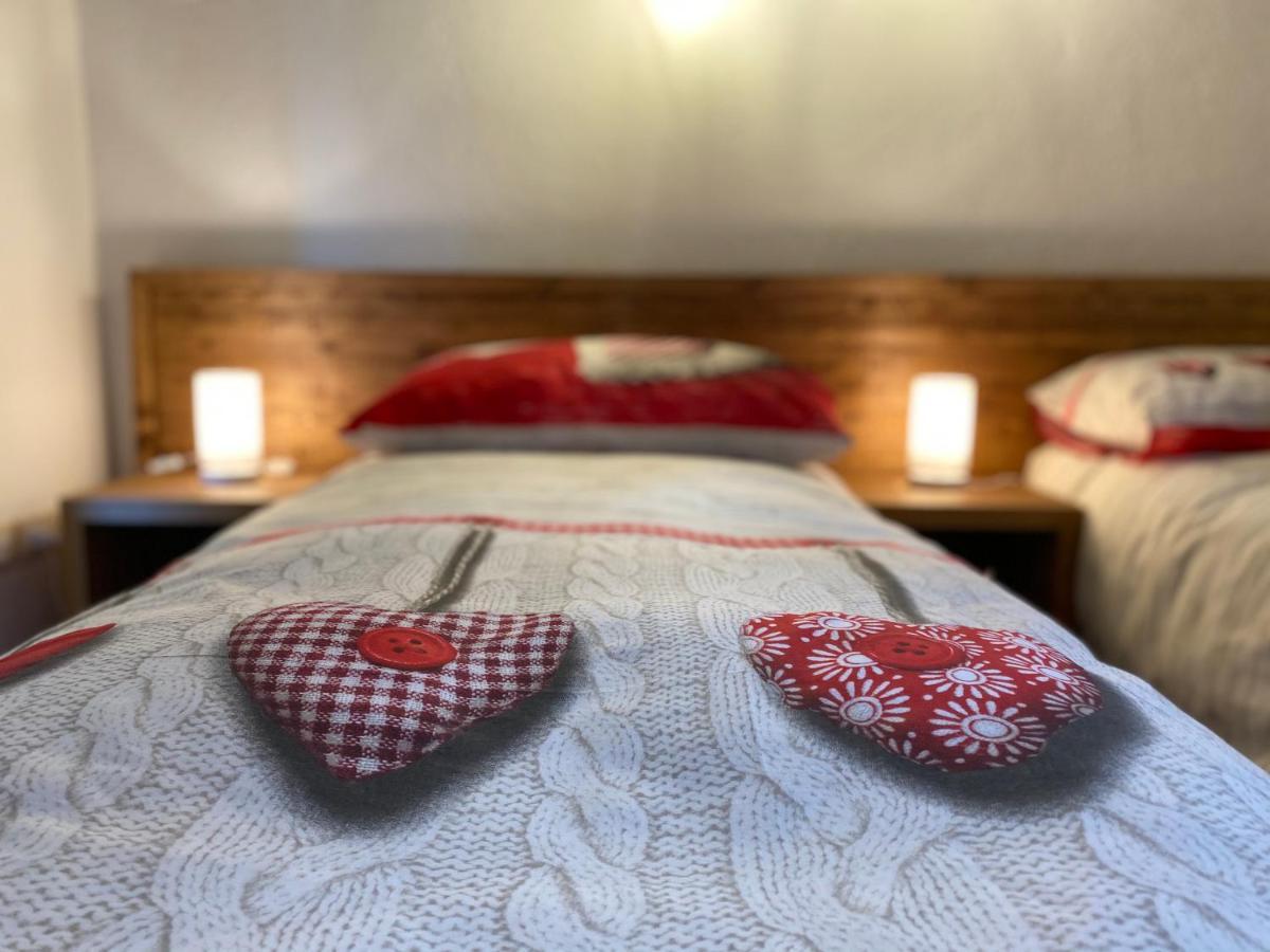 Apartamento Grenier Du Coeur Aosta Exterior foto