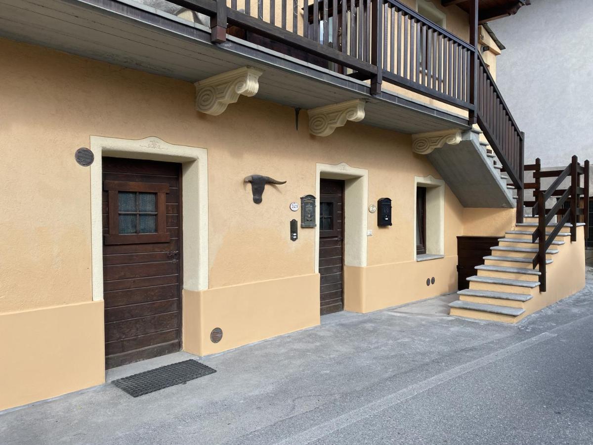 Apartamento Grenier Du Coeur Aosta Exterior foto
