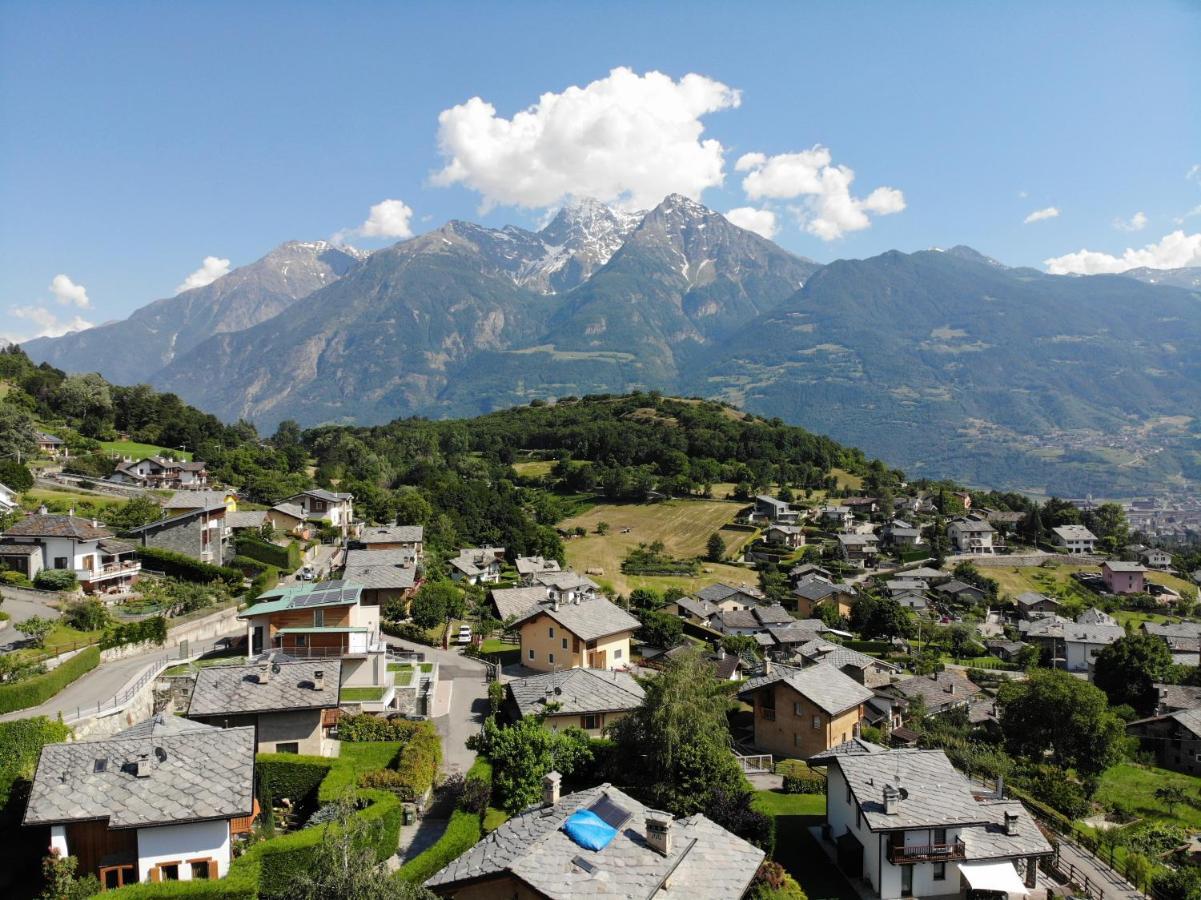 Apartamento Grenier Du Coeur Aosta Exterior foto