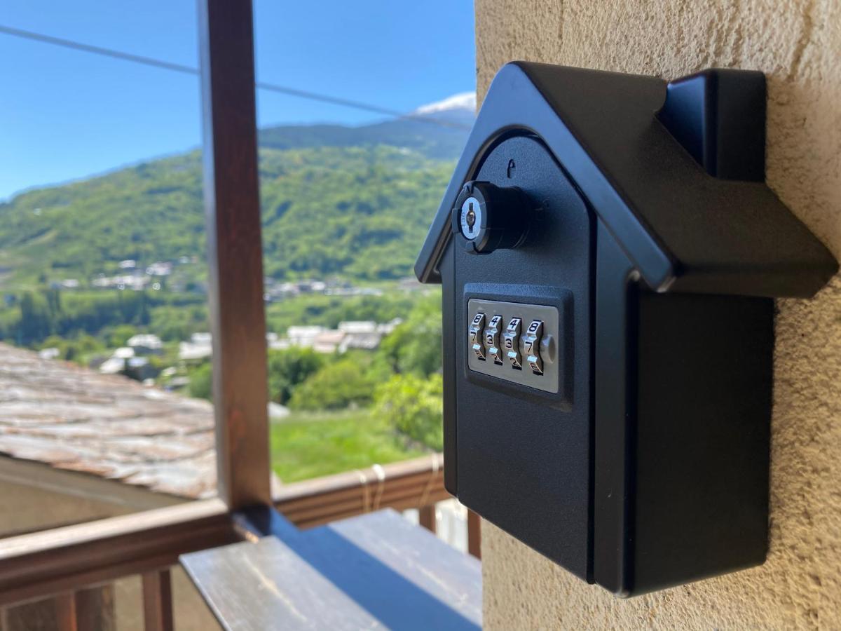 Apartamento Grenier Du Coeur Aosta Exterior foto