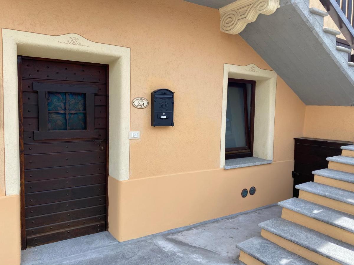 Apartamento Grenier Du Coeur Aosta Exterior foto