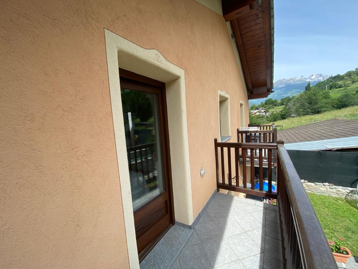 Apartamento Grenier Du Coeur Aosta Exterior foto