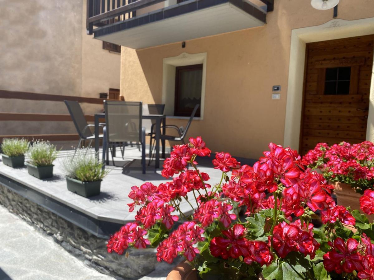 Apartamento Grenier Du Coeur Aosta Exterior foto